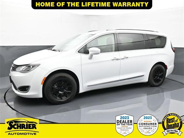 2020 chrysler pacifica touring l