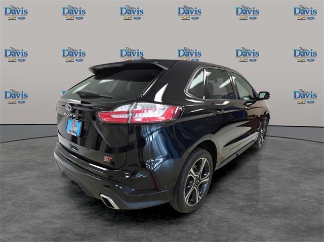 2022 ford edge st