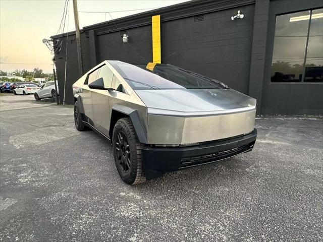 2024 tesla cybertruck all-wheel drive
