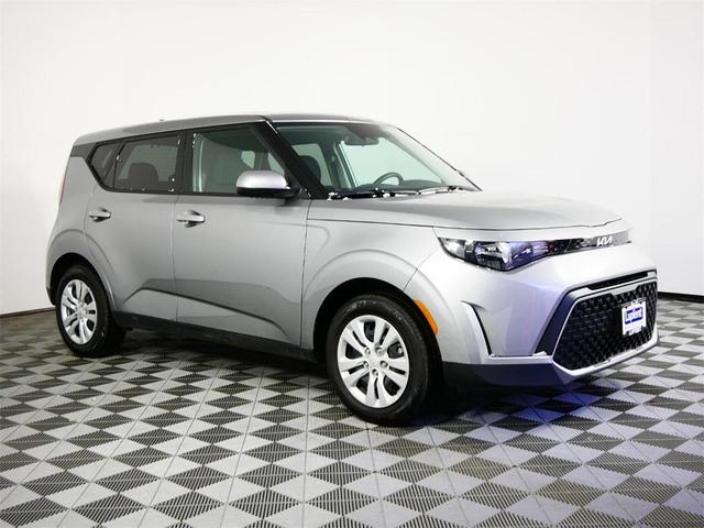 2024 kia soul lx