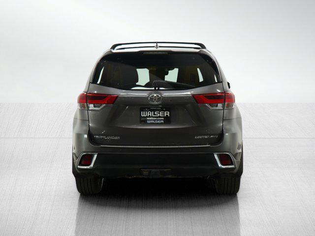 2018 toyota highlander limited