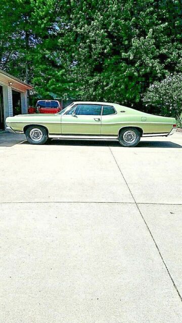 1968 ford galaxie 500 xl fastback