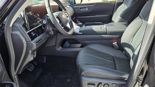 2025 Infiniti QX80