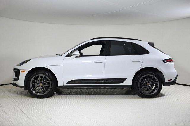 2024 porsche macan base