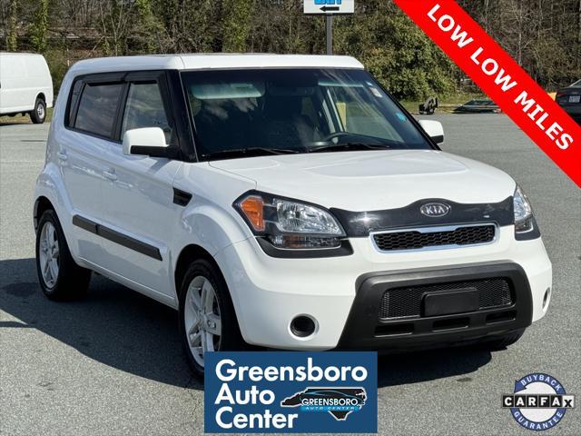 2011 kia soul +