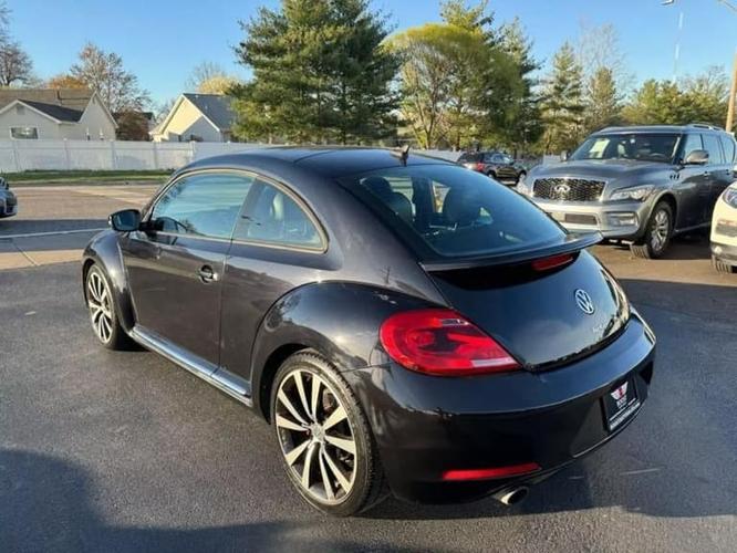 2012 volkswagen beetle 2.0t turbo hatchback 2d in saint louis, missouri