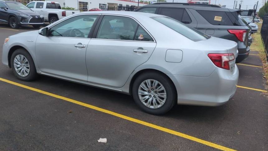 2012 toyota camry hybrid le