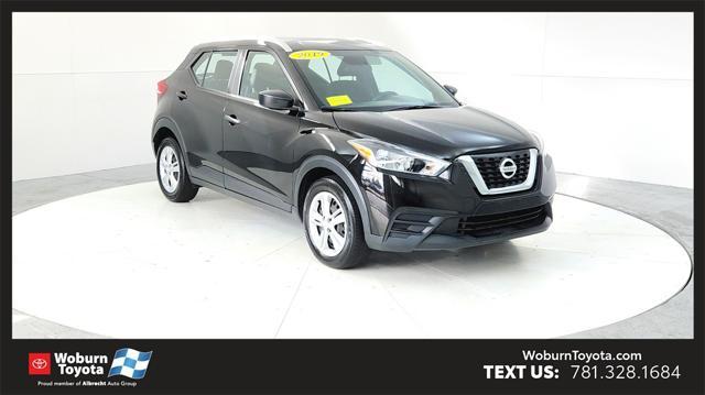 2019 nissan kicks s