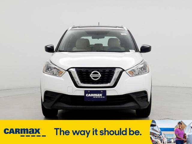 2019 nissan kicks sv
