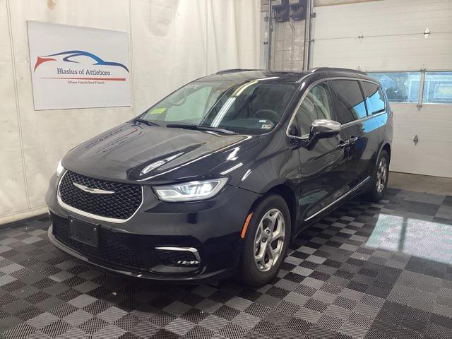 2023 chrysler pacifica limited