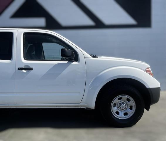 2017 nissan frontier s