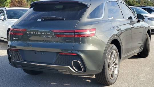 2025 Genesis GV70