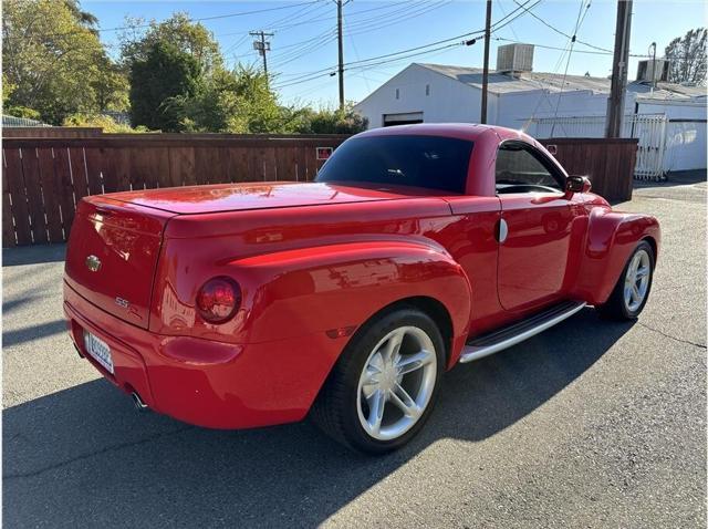 2004 chevrolet ssr convertible pickup