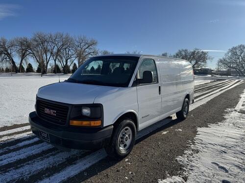 2005 gmc savanna 2500
