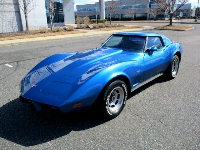 1977 chevrolet corvette coupe 4 speed manual low miles sharp color rare find