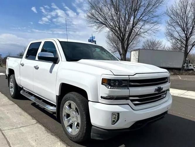 2018 chevrolet silverado 1500 crew cab ltz pickup 4d 5 3/4 ft in oak grove, minnesota