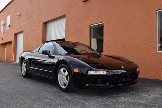 1 owner/ only 19,000 miles / all original /clean carfax / never modified/ mint