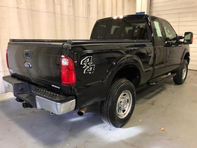 2016 ford f-350 super duty xl 4x4 xl 4dr supercab 6.8 ft. sb srw pickup for sale in westbrook, maine