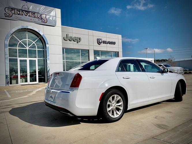 used 2015 chrysler 300 limited prattville, al 36066 for sale in prattville, alabama