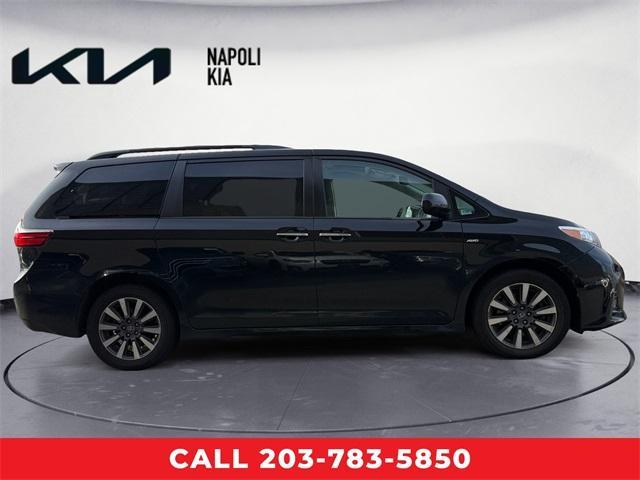 2018 toyota sienna xle premium