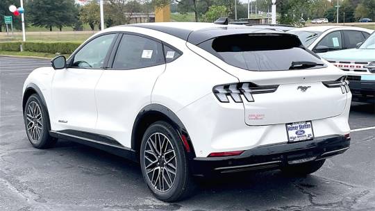2024 Ford Mustang Mach-E