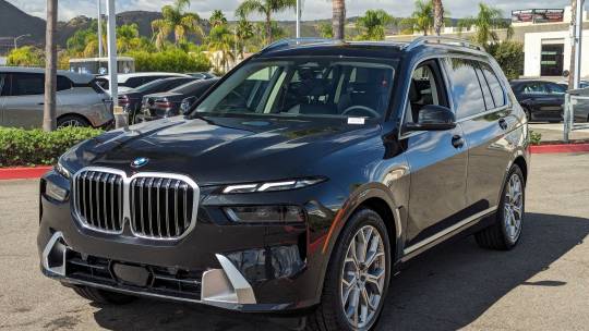 2025 BMW X7