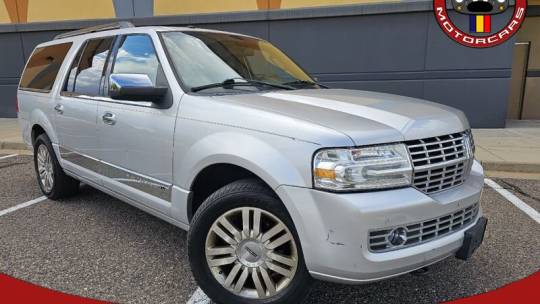 2011 lincoln navigator l base