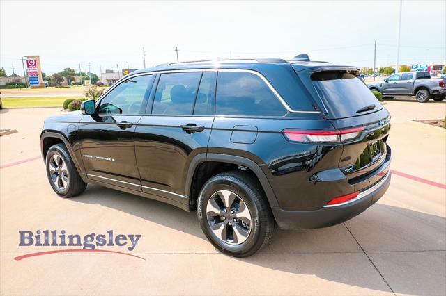 2022 jeep grand cherokee 4xe base