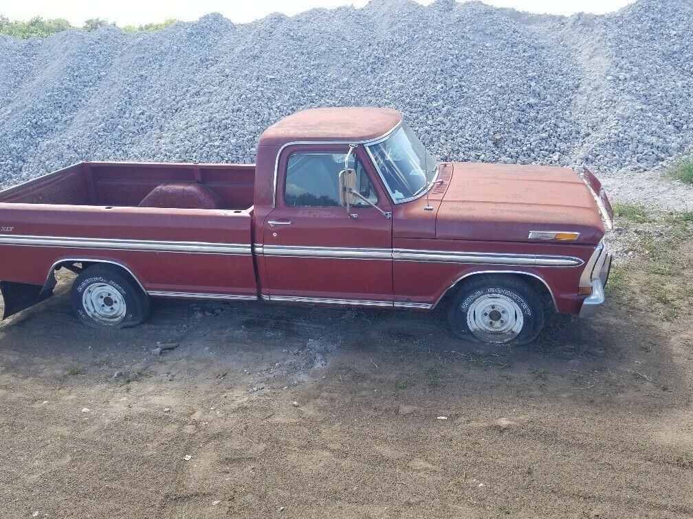 1972 ford f100 xlt pickup rare highly optioned....one owner, barn find