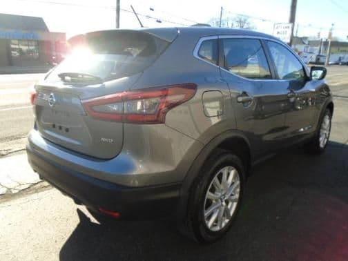 2021 nissan rogue sport s in schenectady, new york