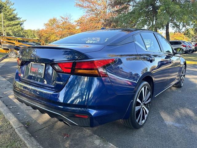 2021 nissan altima 2.5 sr