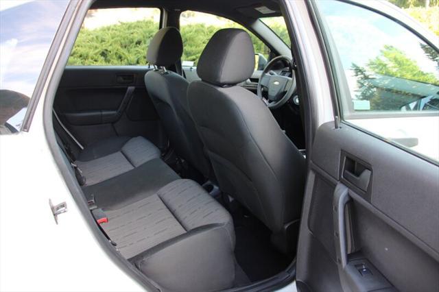 2010 ford focus se