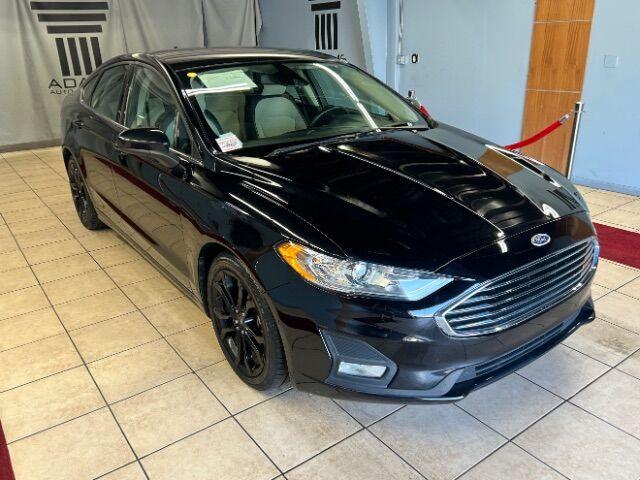 2020 ford fusion se