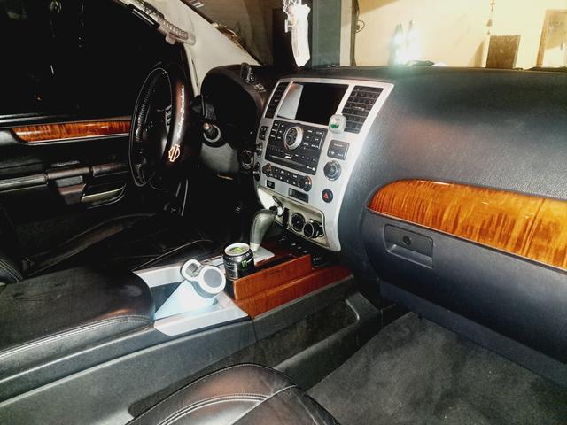 2010 infiniti qx56 base