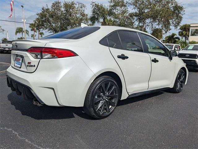 2023 toyota corolla hybrid se