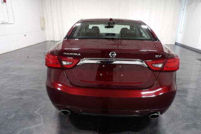 2018 nissan maxima 3.5 sv