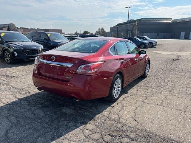2013 nissan altima 2.5 s in rochester, michigan