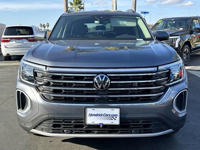 2024 volkswagen atlas 2.0t se w/ technology