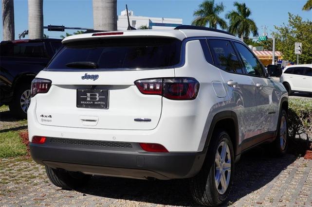2023 jeep compass latitude