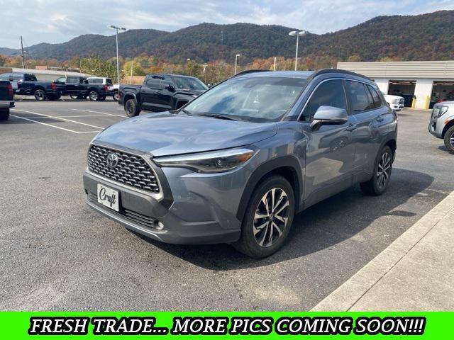 2022 toyota corolla cross xle