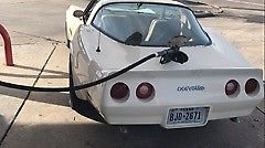 1981 chevrolet corvette 350 motor 4 speed automatic transmission nice paint!!!!!