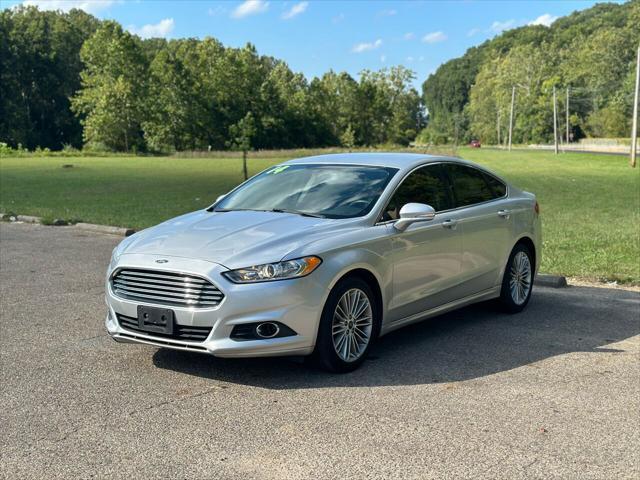2014 ford fusion se