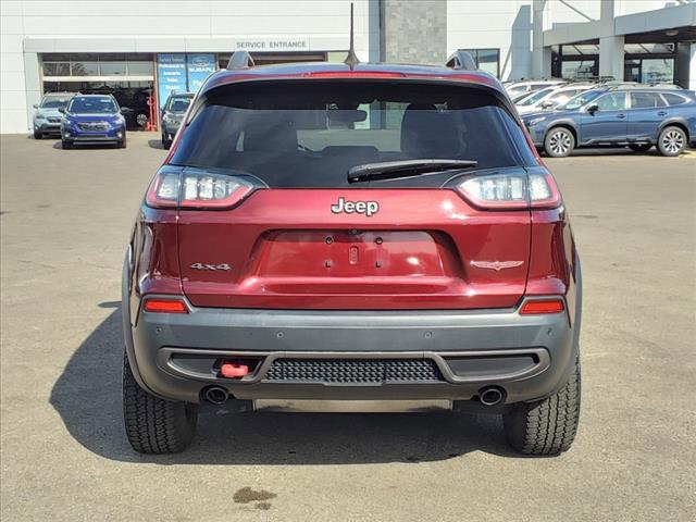 2019 jeep cherokee trailhawk