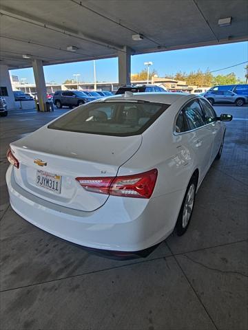 2022 chevrolet malibu fwd lt