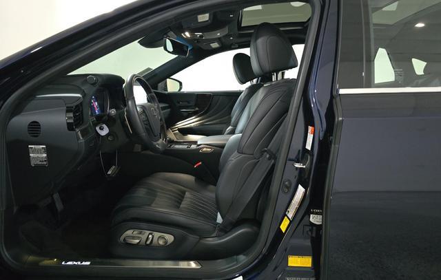 2022 lexus ls 500 base