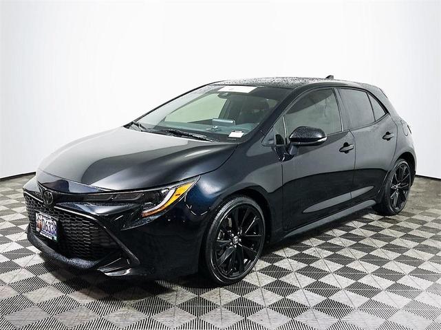 2022 toyota corolla hatchback se nightshade