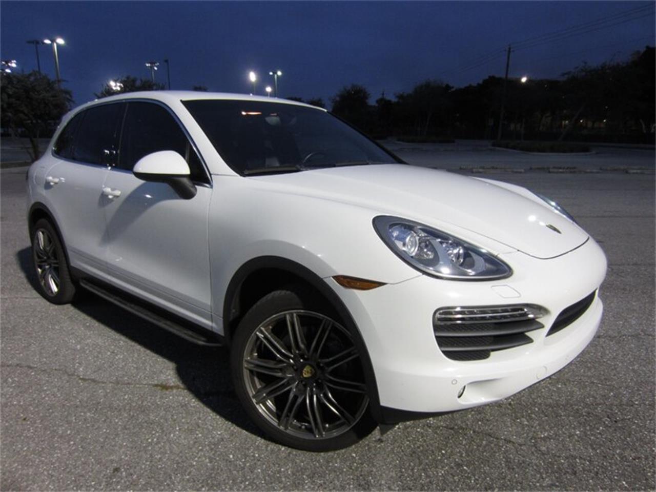 2012 porsche cayenne