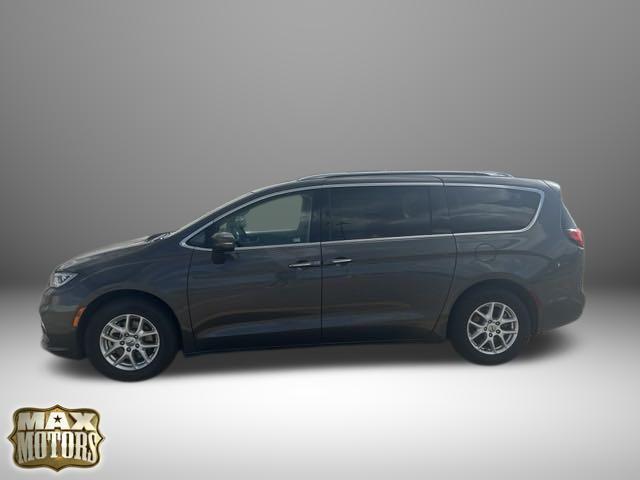 2021 chrysler pacifica touring l