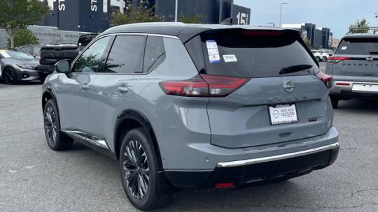 2024 Nissan Rogue platinum