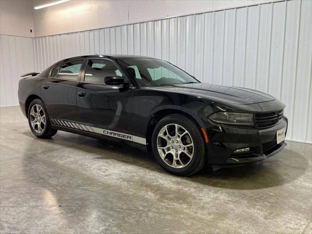 2016 dodge charger sxt